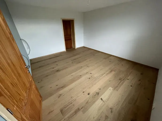 Rénovation d'une chambre et pose d'un plancher en chêne